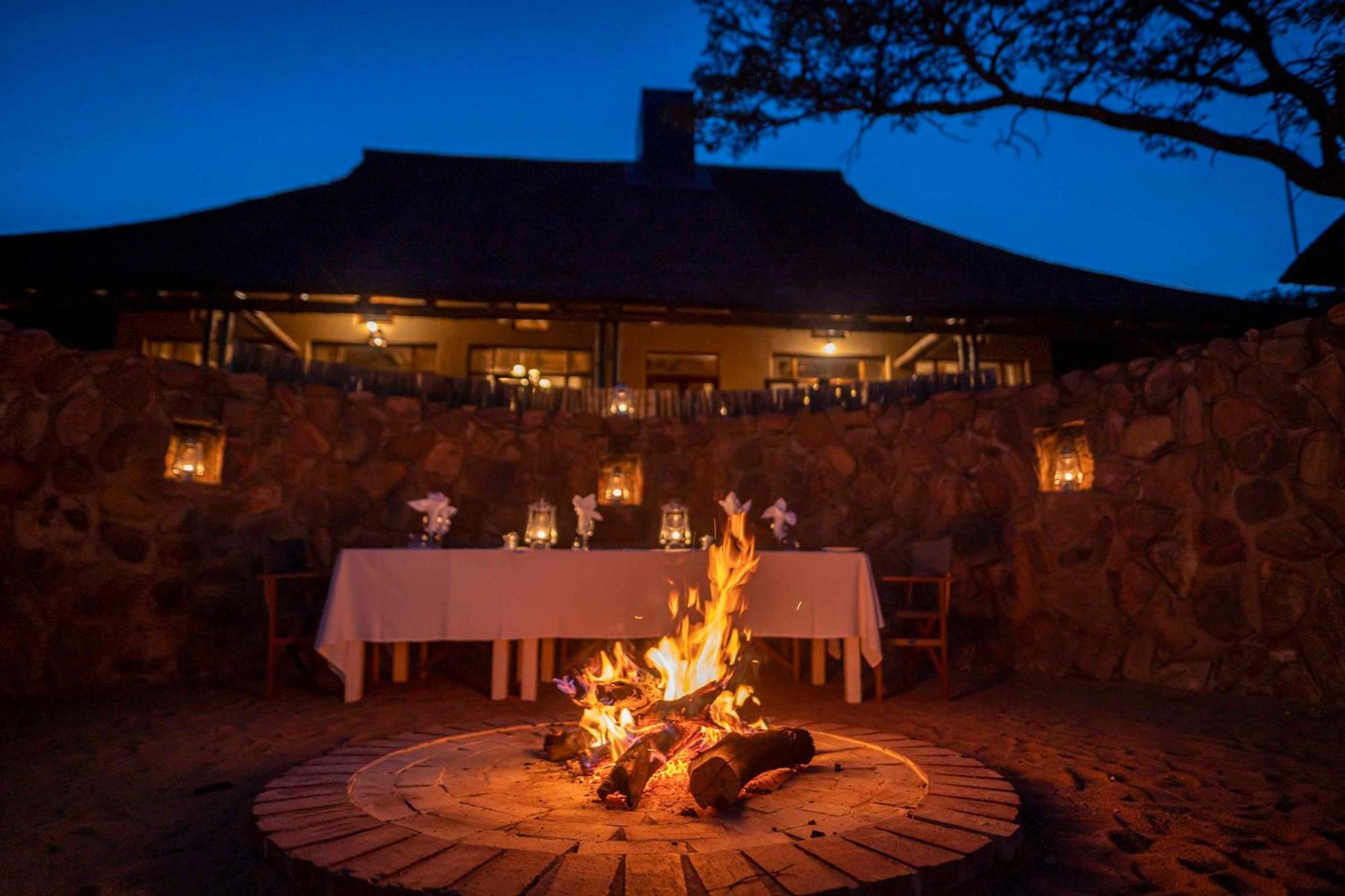 Ekuthuleni Lodge Странд Екстер'єр фото