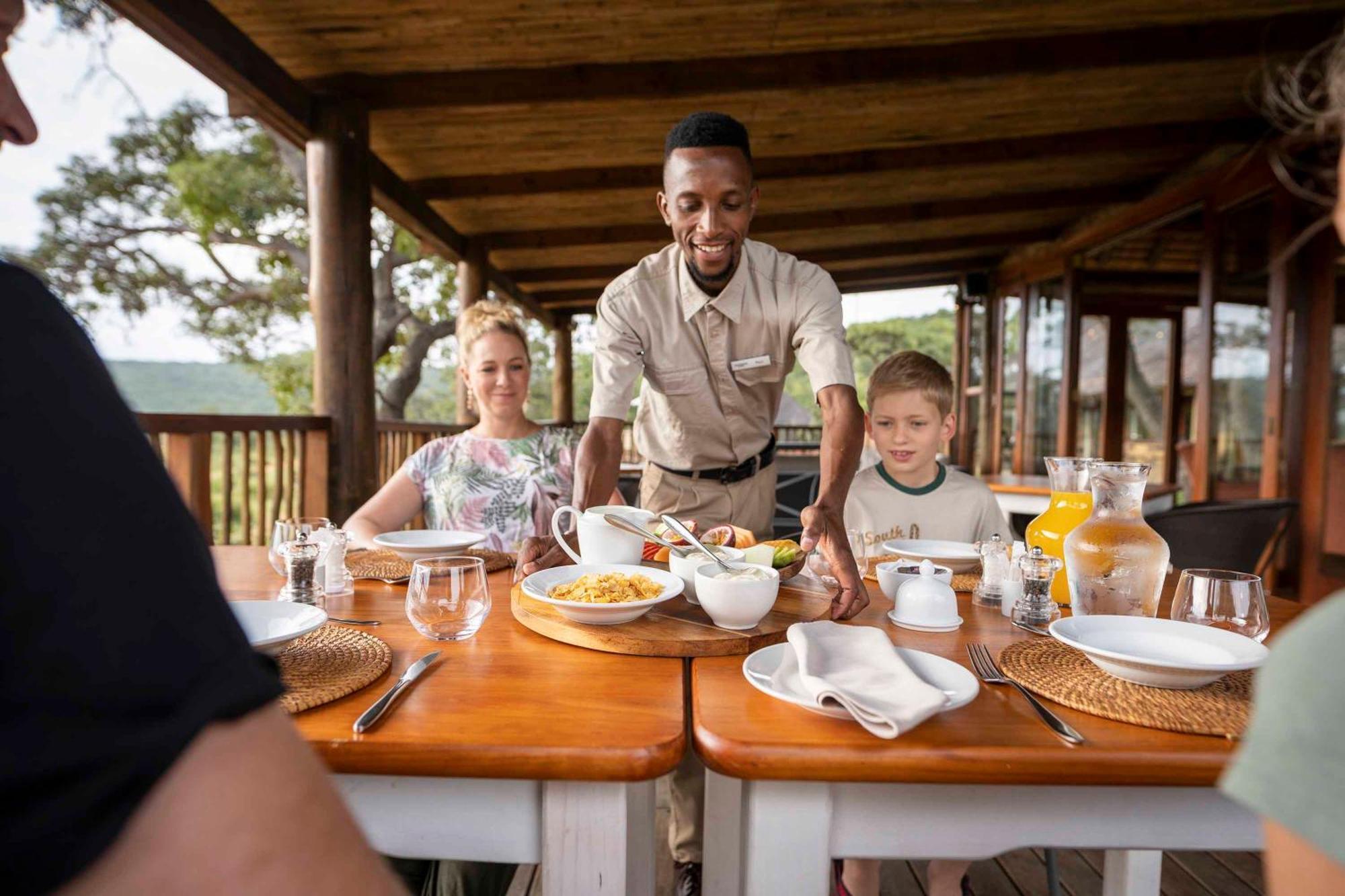 Ekuthuleni Lodge Странд Екстер'єр фото